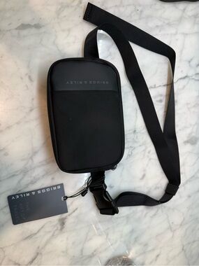 Briggs & Riley Black Compact Crossbody Sling Bag